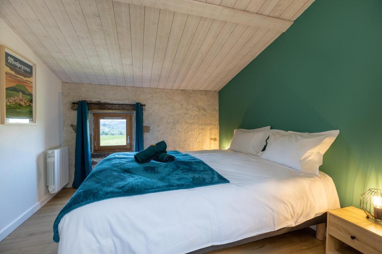 Domaine Du Coq En Pat Bed & Breakfast Augerolles Exterior photo